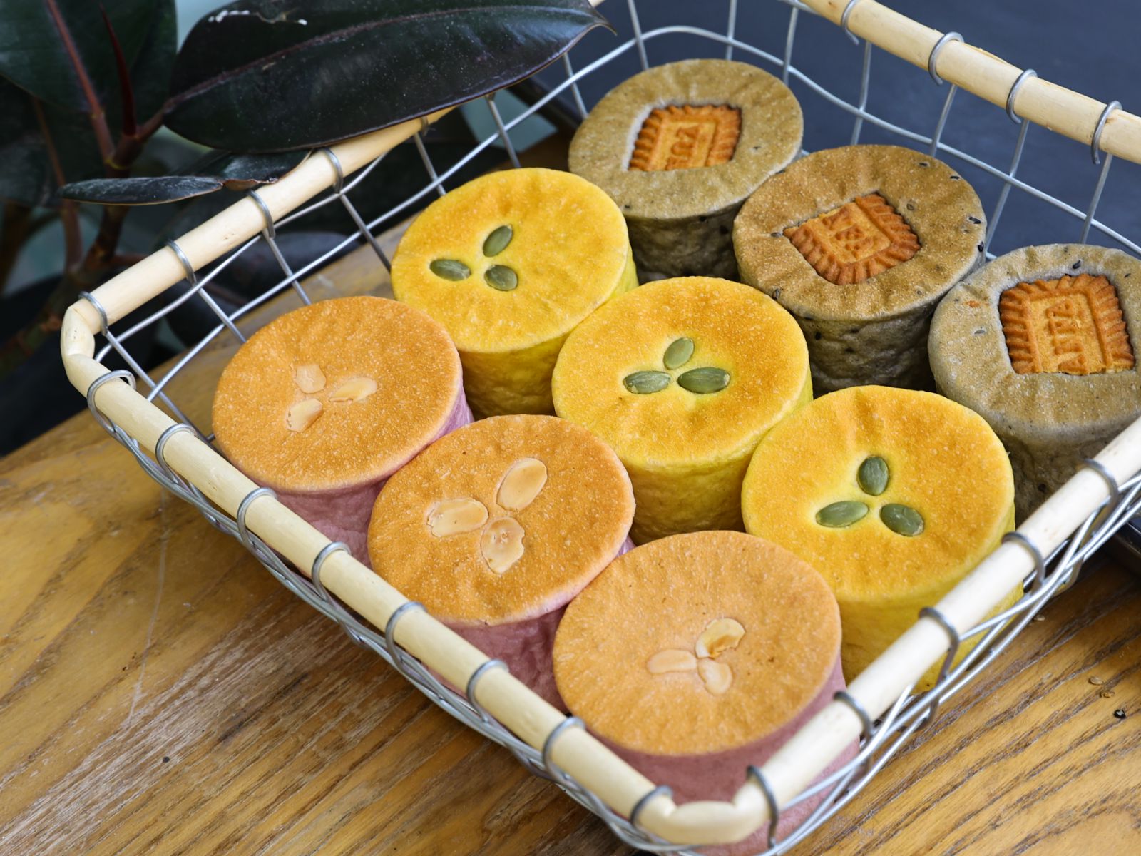 Japanese Yudane Drum Bread  (Seasonal Flavours)