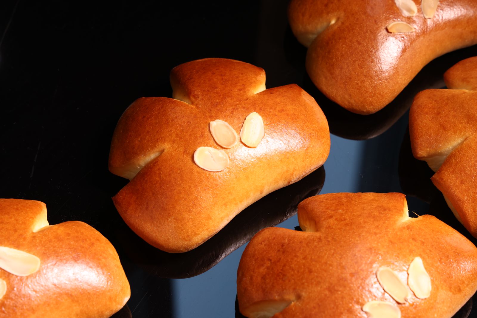 Vanilla Custard Cream Bread