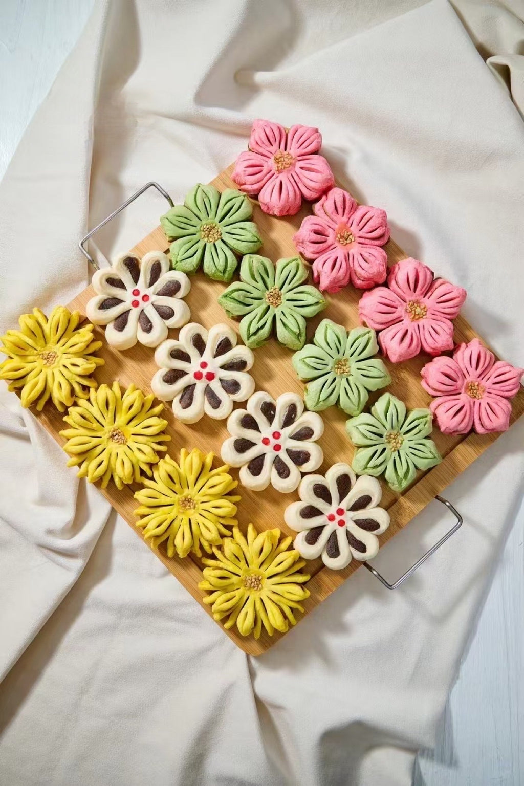 Traditional Chinese Flower Pastry Masterclass