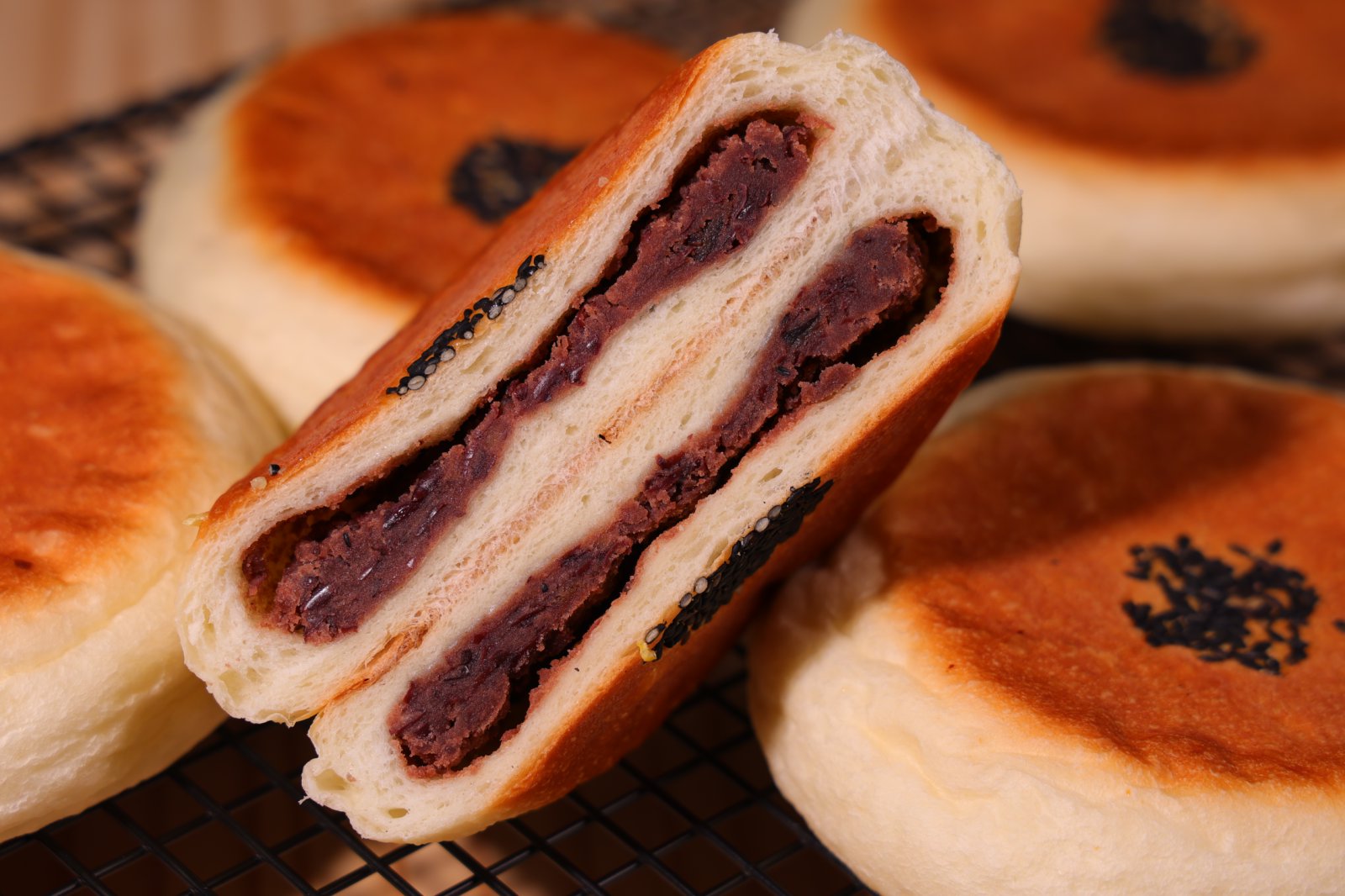 Classic Anpan (Red Bean) & Custard Cream Buns