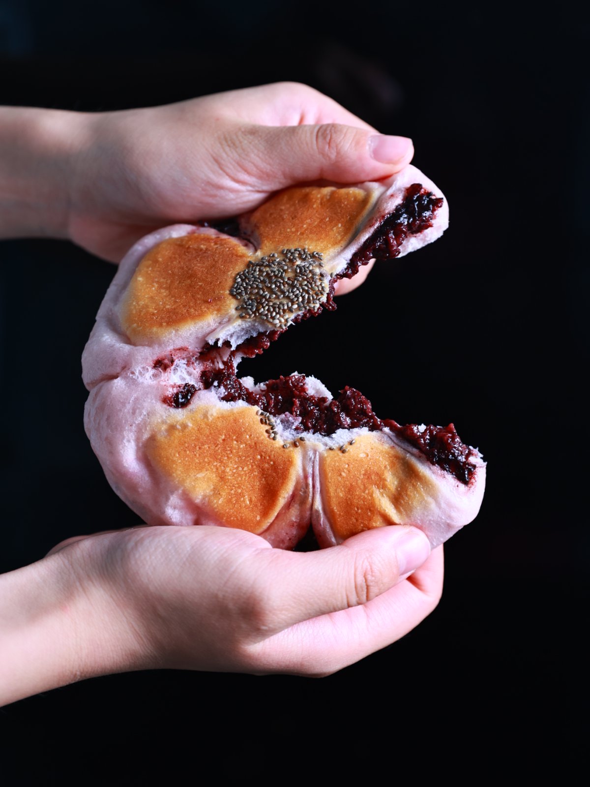 Sweet Purple Rice Bun